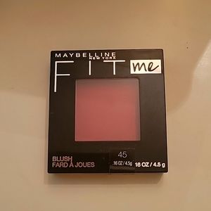 Maybline fit new York 45 plum prune